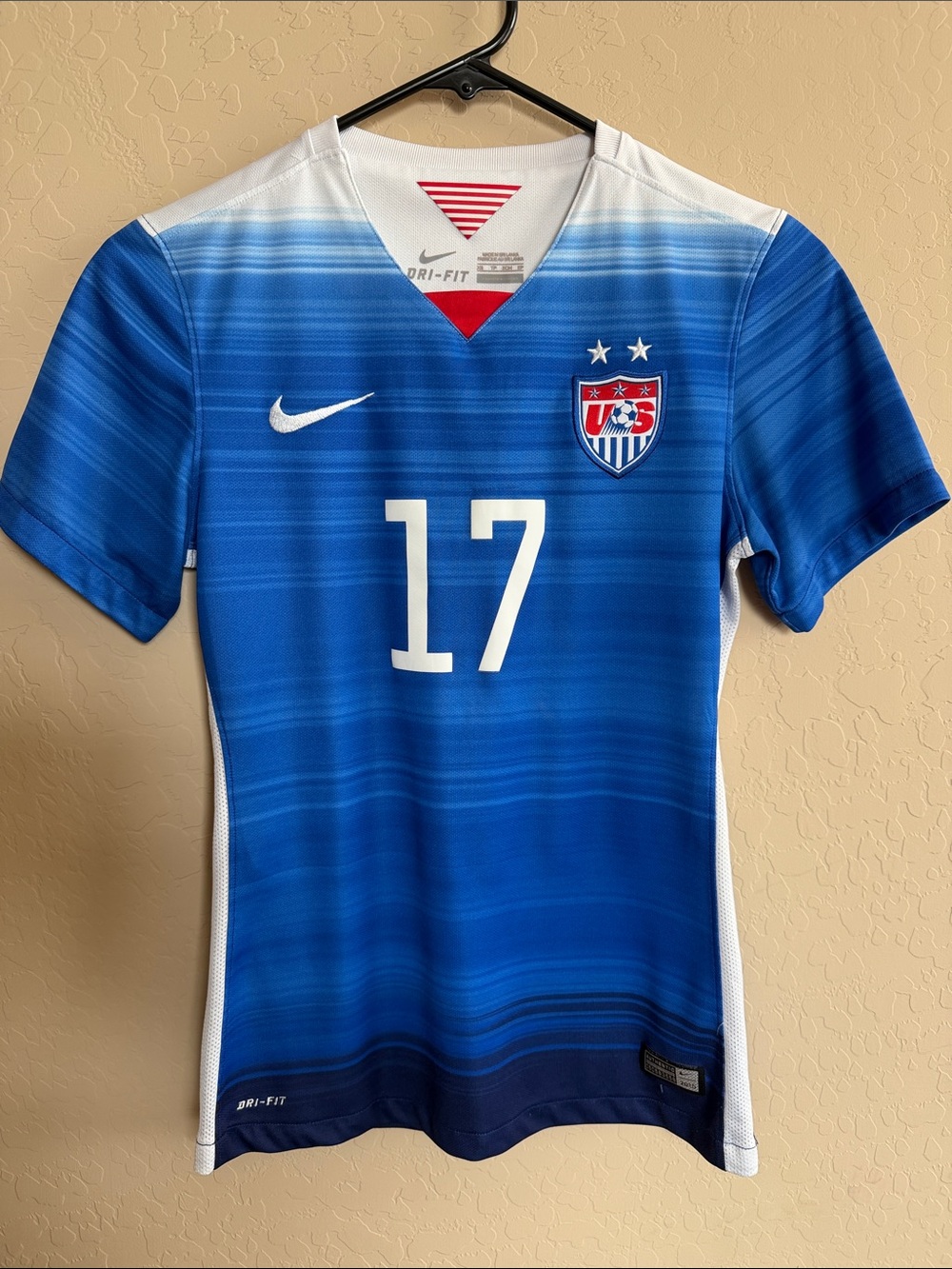 Nike Womens us national team soccer jersey